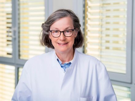 Dr. Charlotte van Erckelens ist seit 01.10.2025 Chefärztin der Geriatrie