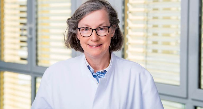 Dr. Charlotte van Erckelens