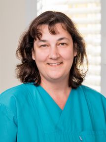 Szilvia Toth-Kazsamer